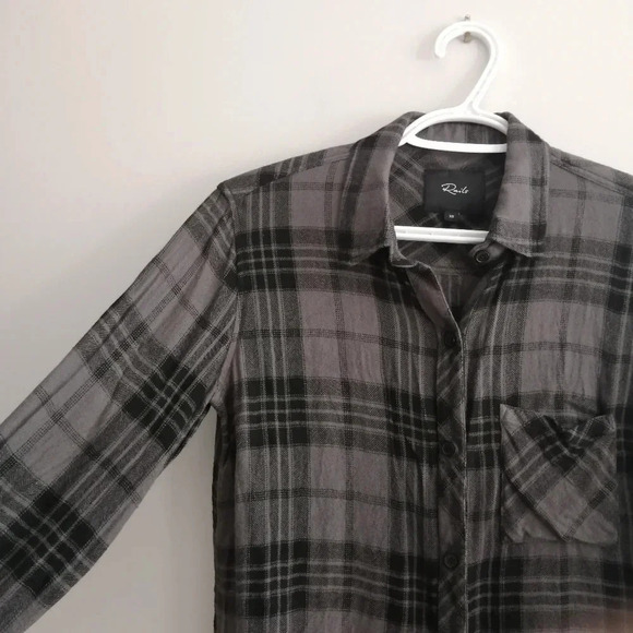 Rails Hunter Plaid Rayon Flannel Button Up in Charcoal Jet Grey Black XS - Picture 8 of 16